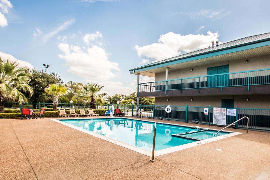Americas Best Value Inn Fort Worth Exterior foto