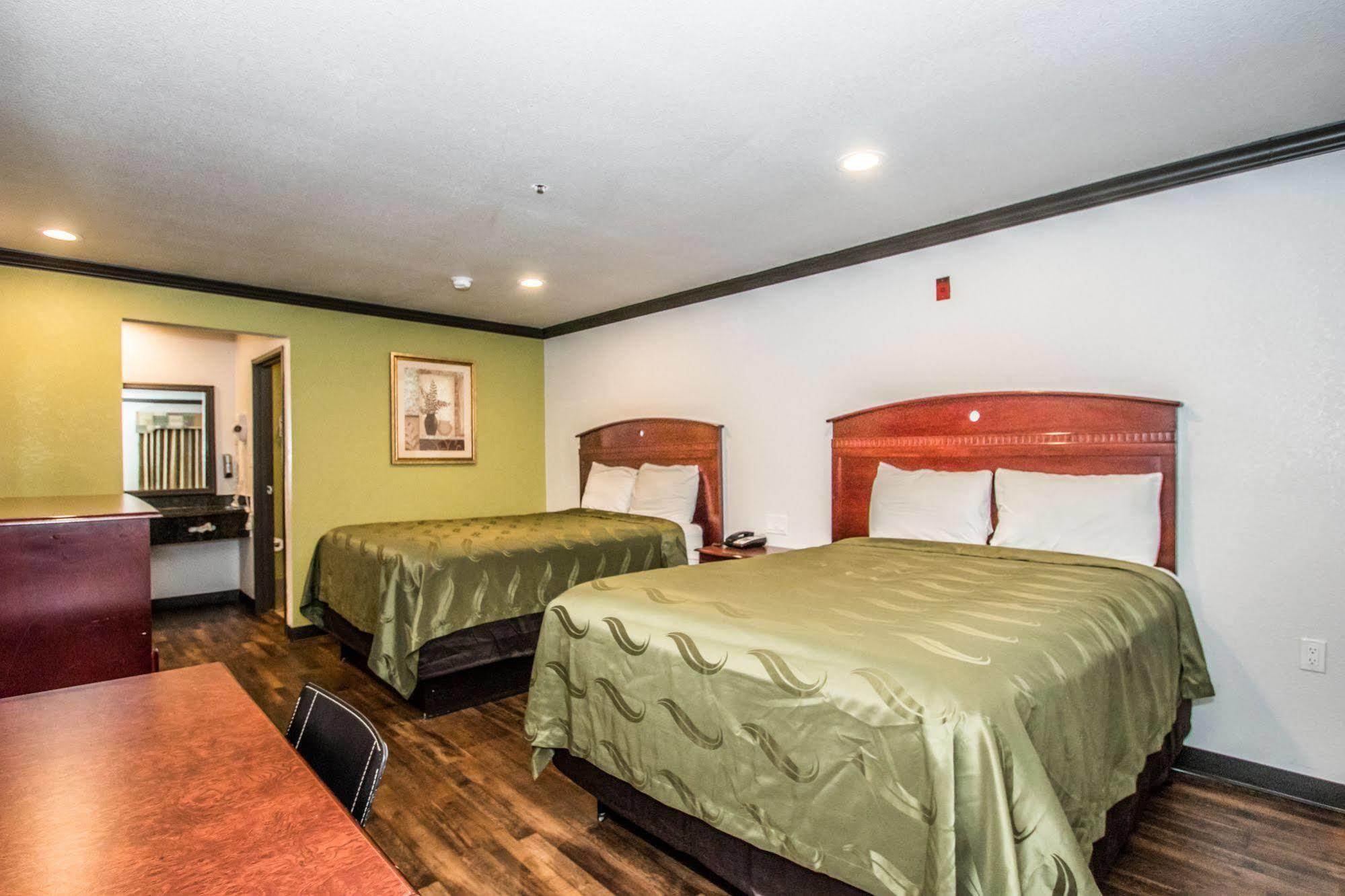 Americas Best Value Inn Fort Worth Exterior foto