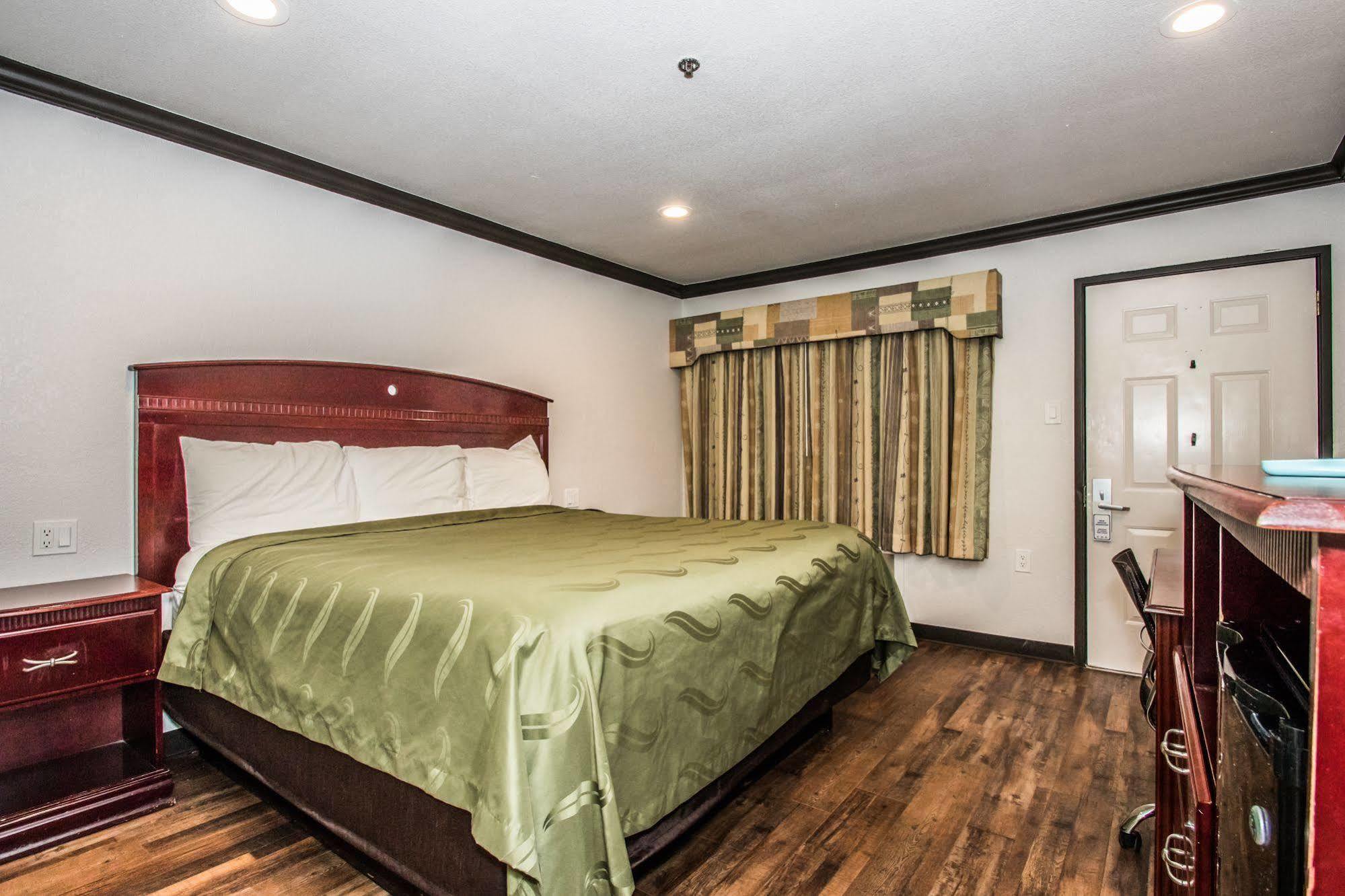 Americas Best Value Inn Fort Worth Exterior foto